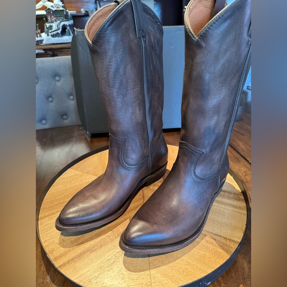 Frye  Brown Leather cowboy Boots - Picture 3 of 5